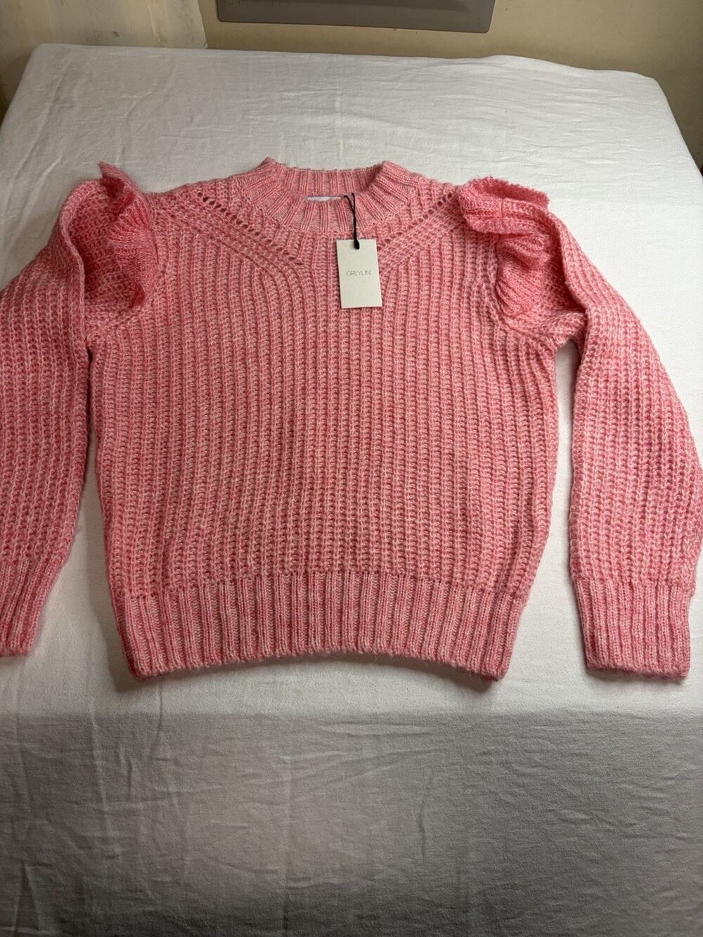 NWT Greylin Ruth Ruffle Sweater Women’s Medium Pink Chunky Knit Pullover Cozy
